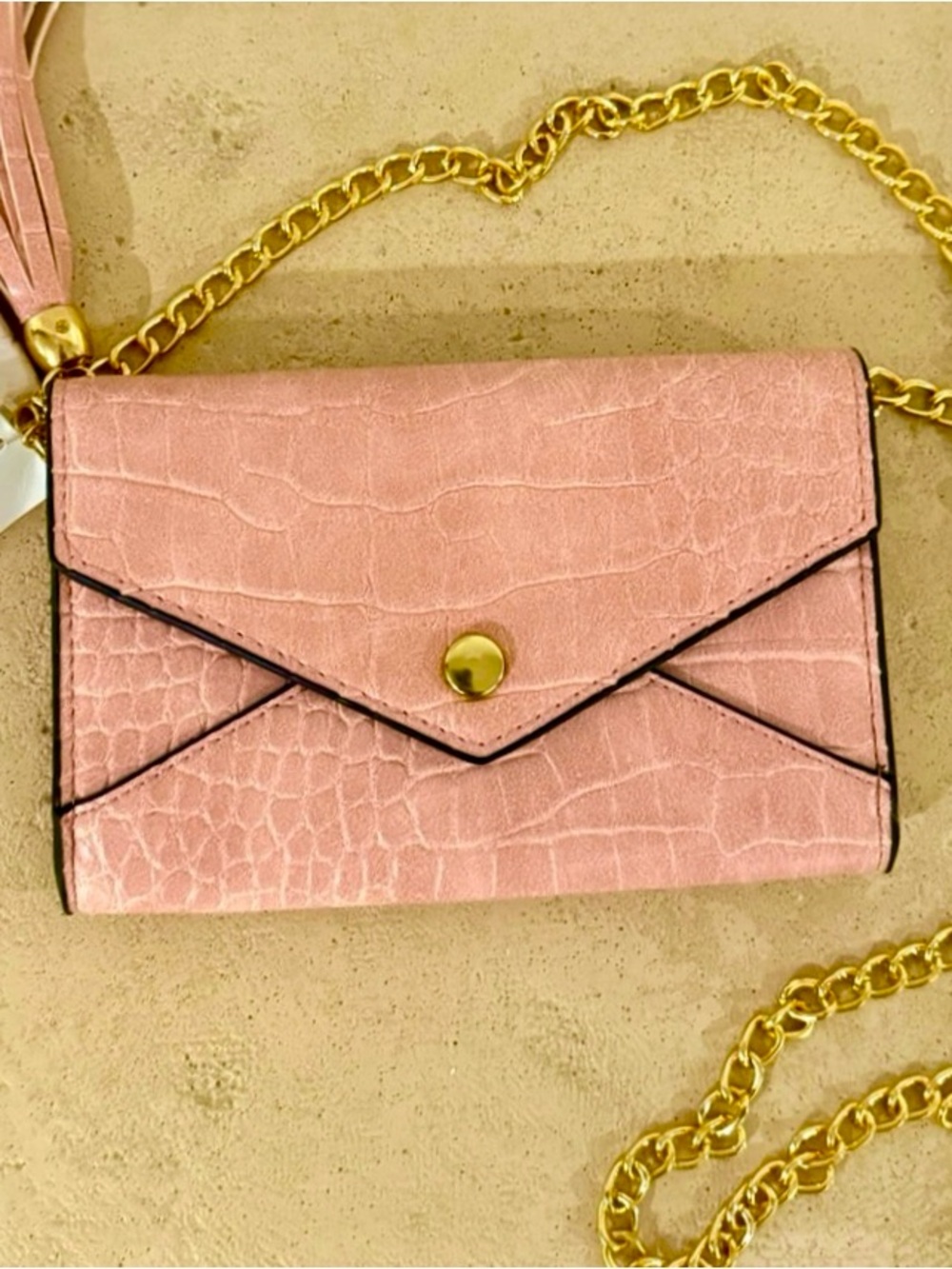 Francesca’s Pink Croc Embossed Crossbody Clutch Purse Gold Chain NWT
